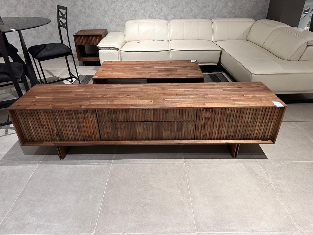 The Arian Collection